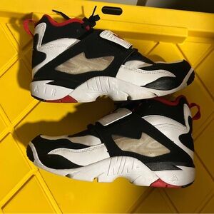 Nike Air Diamond Turf FZ8224-100 Men's Size 9 Shoes 49ers 2025 Athletic Sneakers